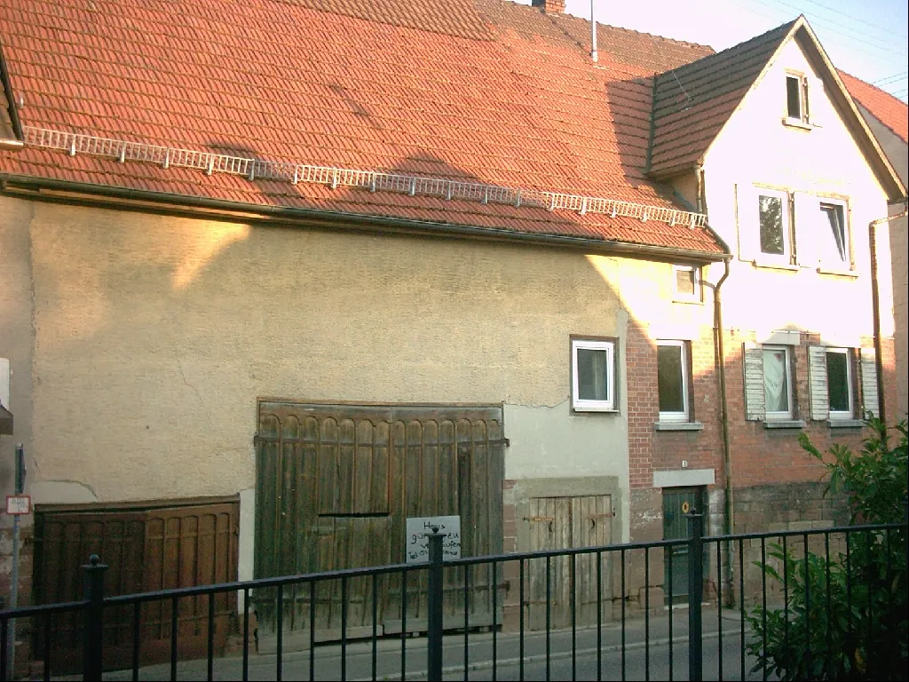 Ein ganzes Haus in 71364 Winnenden für 175000E zu verk.