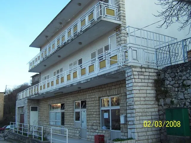 Kroatien - Haus mit Restaurant - Extra guenstig