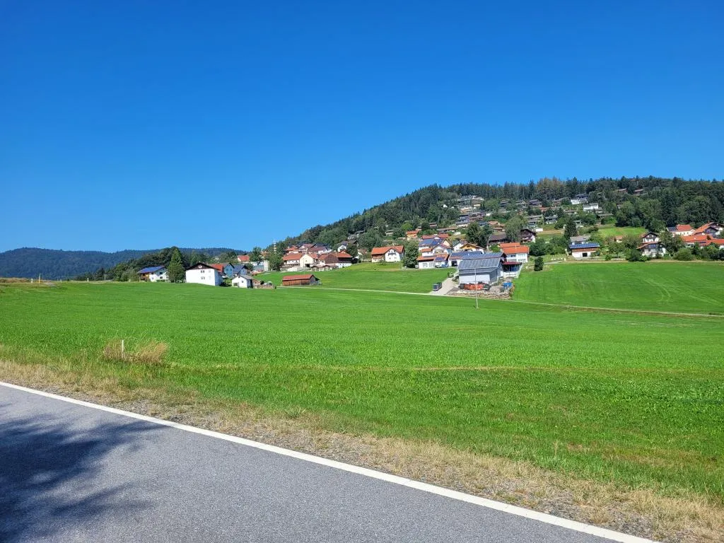 Einfamilienhaus im Bayerischen Wald (Doppelhaushälfte) Privatverkauf ohne Prov.!