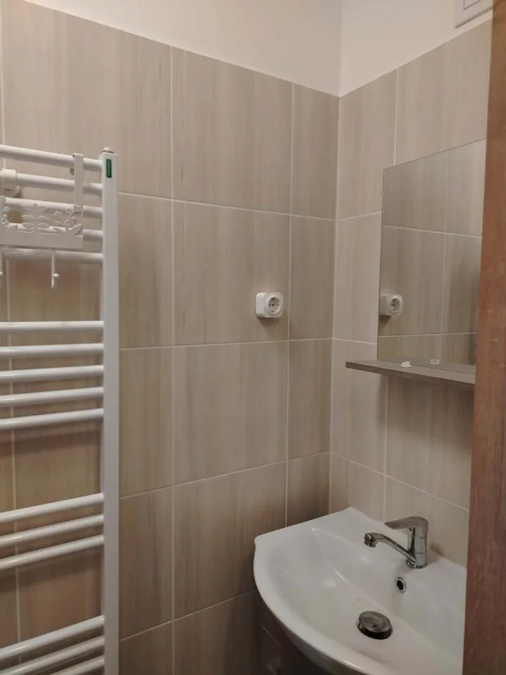 Studentenwohnung in Pécs (Ungarn) – Bild 1