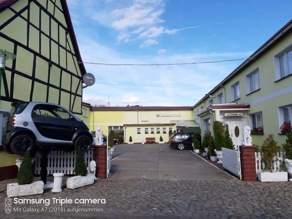 Apartmenthaus, Wohngebäude,  Wohn- und Geschäftshaus, Mehrfamilienhaus zu verkau – Bild 1