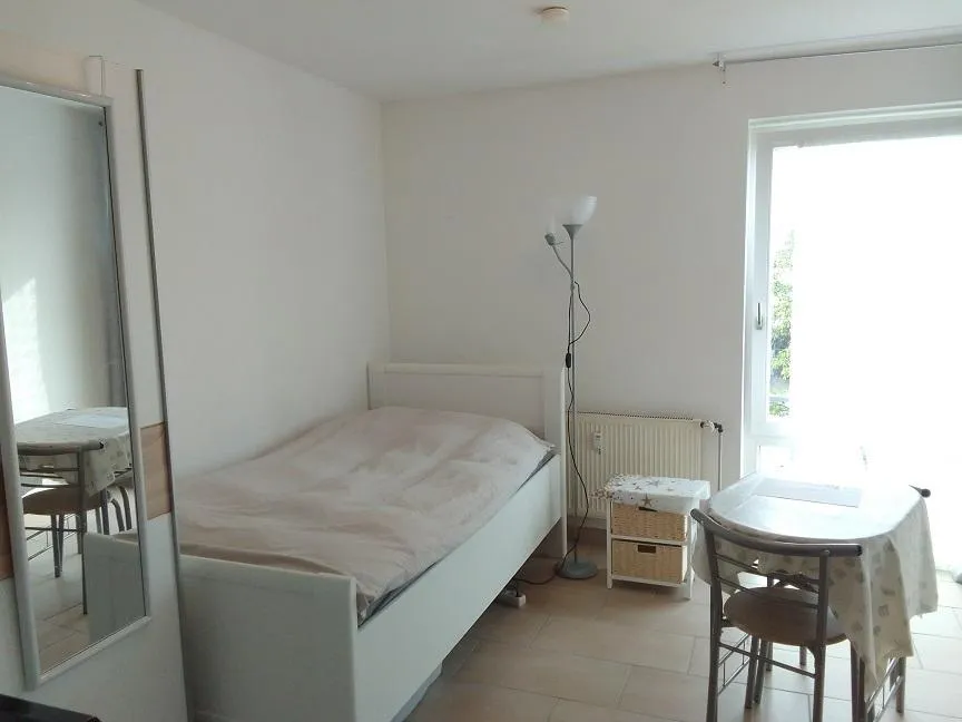 Hannover Single Apartment nahe LUH + CMG